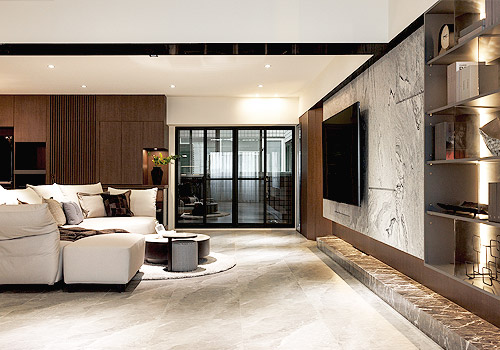 Rome Design Awards Winner - Comebank Interior Design - Oblique Luminescence