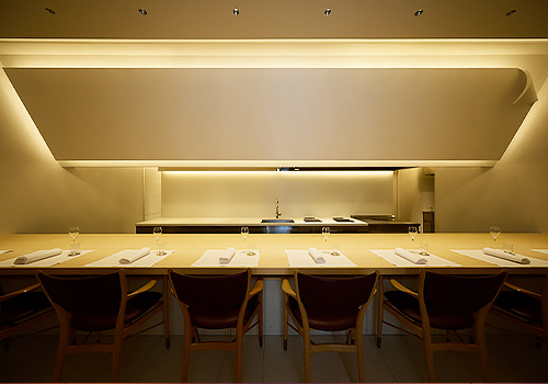 Rome Design Awards Winner - GLAMOROUS co.,ltd. - CHIUnE